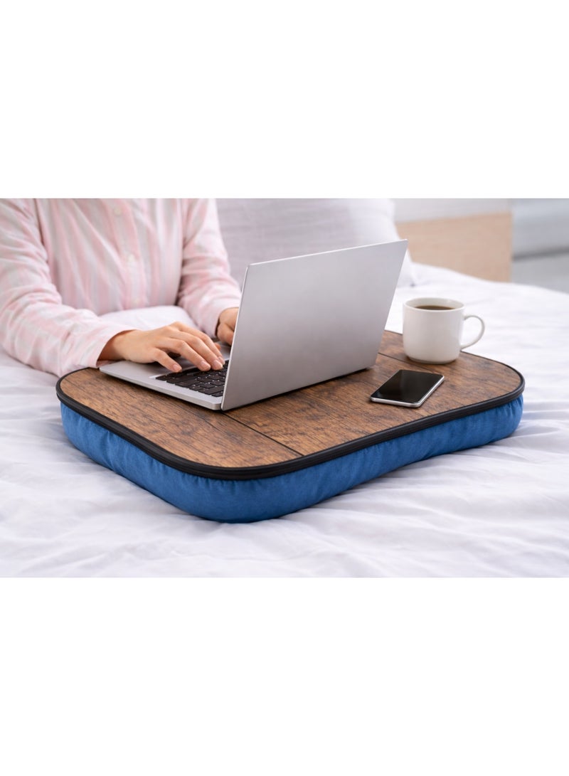 إيباسكت طاولة Lazylap مع وسادة – طاولة Lazylap مبطنة بقماش  وسطح من الخشب البنى تناسب أجهزة الكمبيوتر المحمولة حتى 17 بوصة مع فتحة للأجهزة اللوحية الهواتف مقاس(43سم*35سم) - Image 1